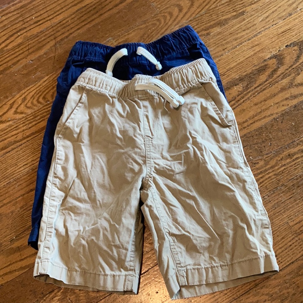 Boys shorts size 8